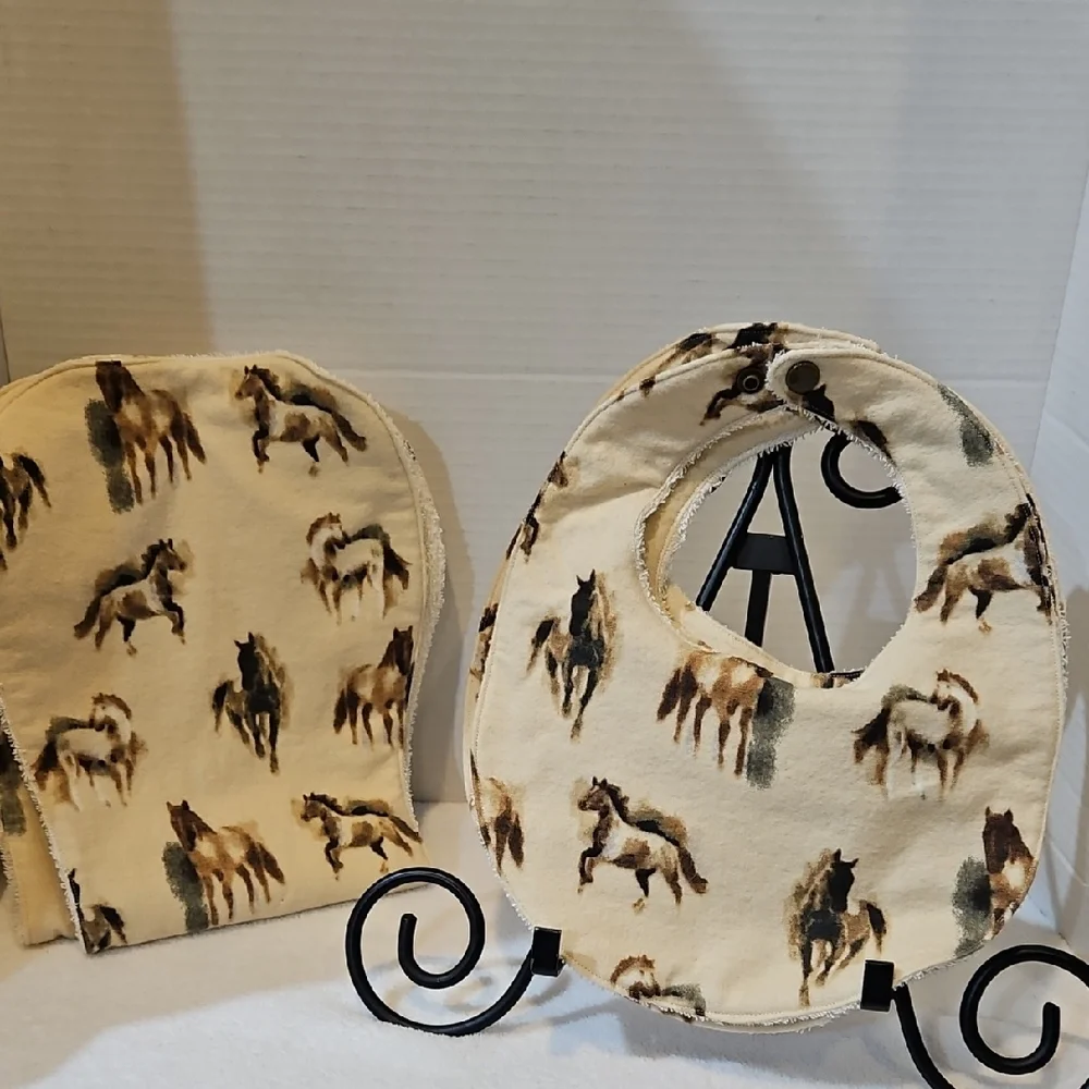 Kids Bib & Burp Charming Wild Horse Print Set of 3